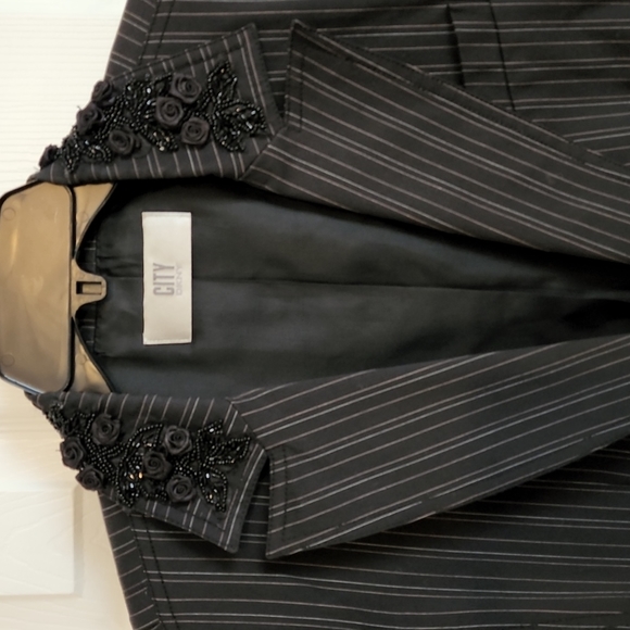 Dkny Jackets & Blazers - DKNY Suit Jacket with Bling size: 10.       RN#52002